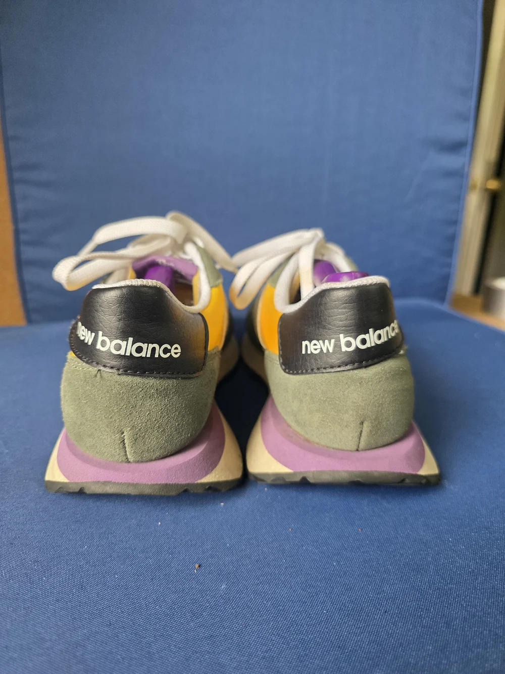 New Balance 237 WS237SR Yellow Green Suede Sneakers Women’s 8 - Picture 2 of 15